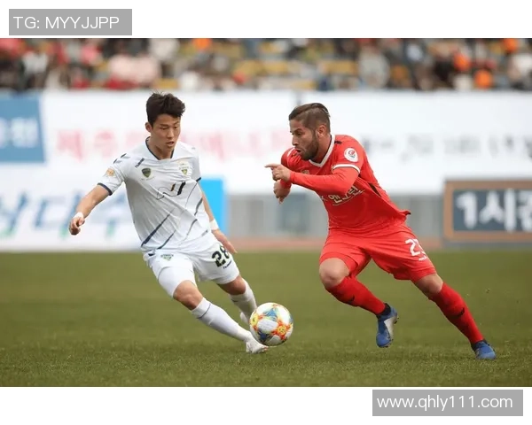 武汉三镇鏖战绿茵赛场豪强争锋演绎巅峰对决再掀足球激情风暴 武汉三镇鏖战绿茵赛场豪强争锋演绎巅峰对决再掀足球激情风暴